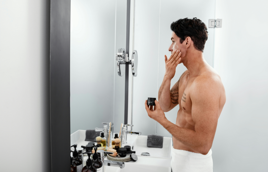 BEST FACE WASH FOR MEN