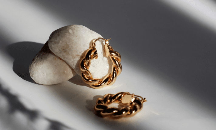 BEST EARRINGS SET FOR MEN IN 2026